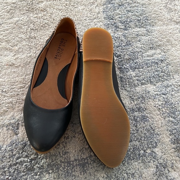 Gorgeous ethical flats - Picture 2 of 3